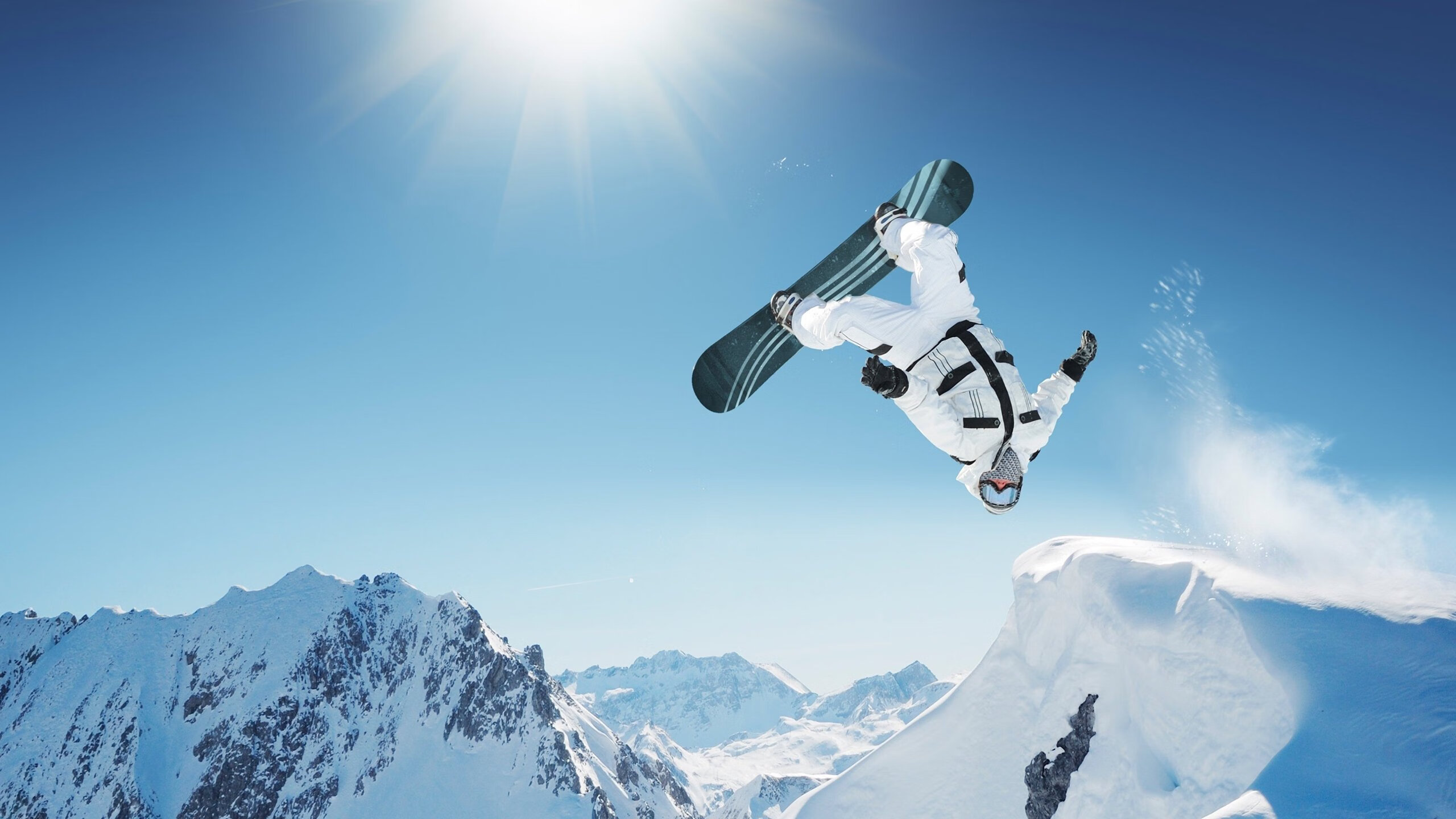 背后故事：球队的艰难转折与逆境成长，球队发展